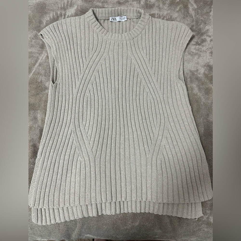 Zara Beige Ribbed Sweater